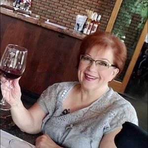 Meet your Posher, Natasha